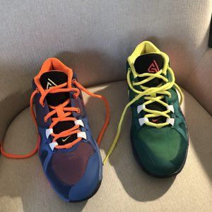 Nike Giannis Zoom Greek Freak 1 What The  (size 7)